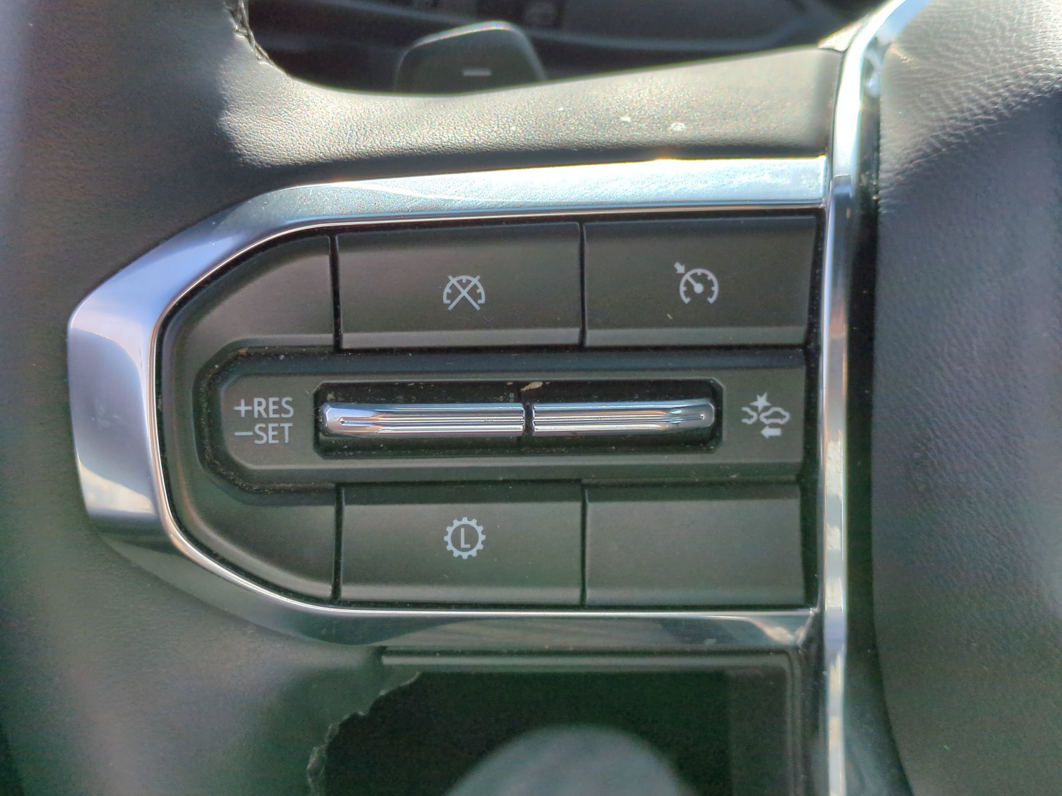 Certified 2026 GMC Terrain Elevation AWD/4WD image 19