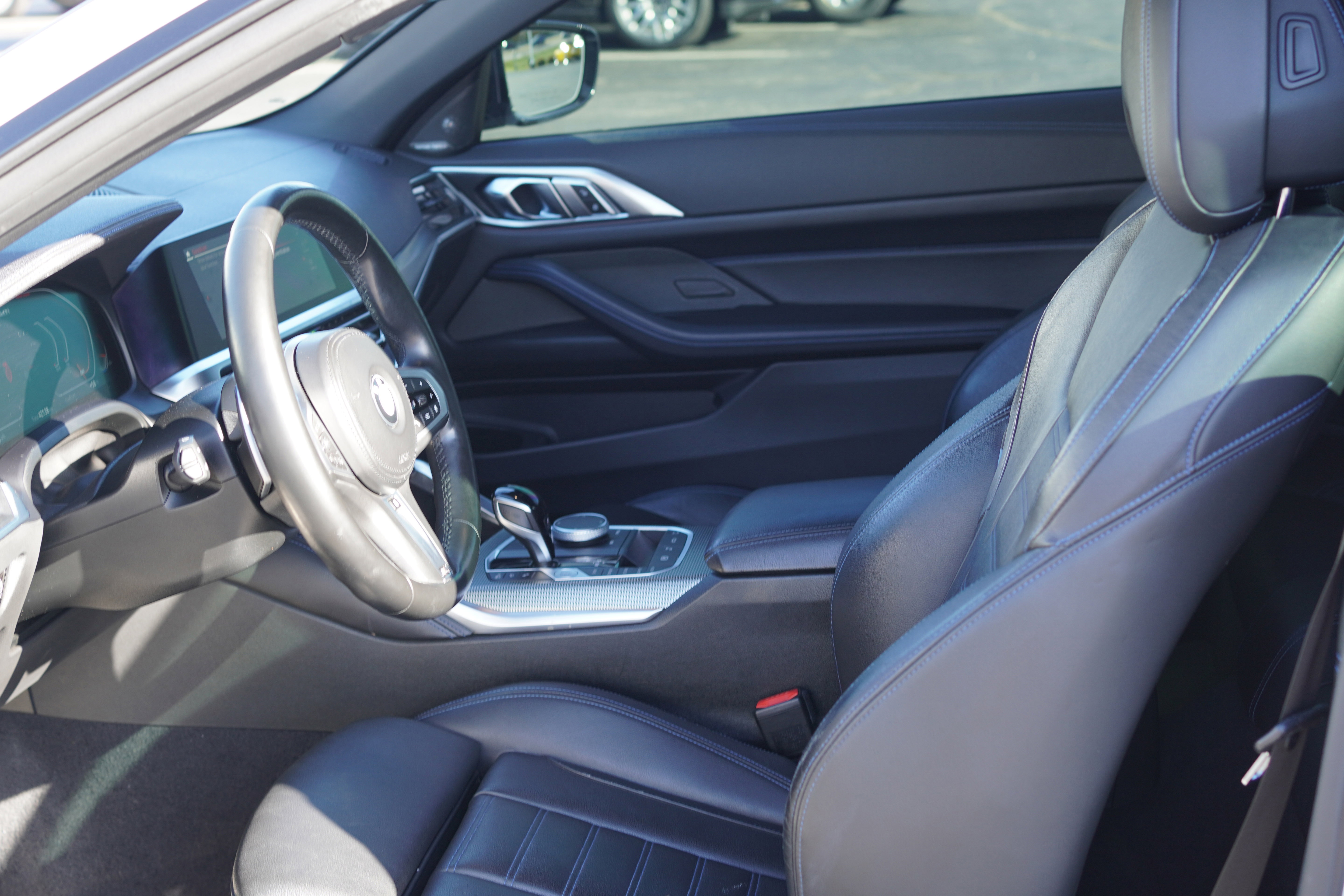 Used 2022 BMW 440i xDrive Convertible w/ Premium Package image 23