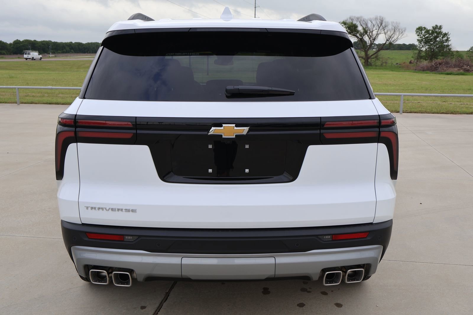 New 2026 Chevrolet Traverse LT FWD image 5