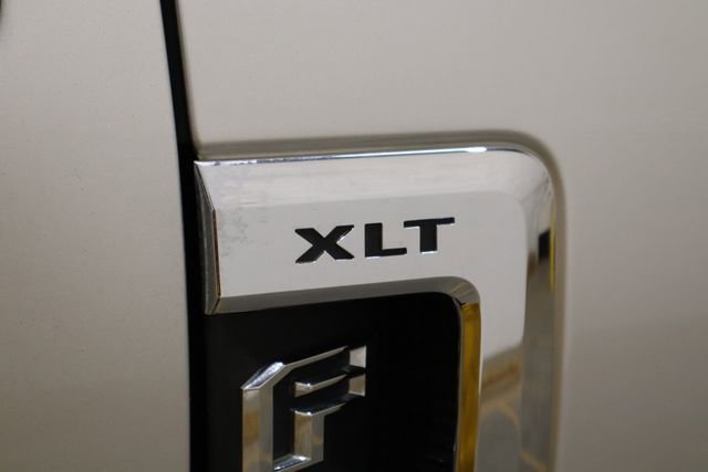 Used 2019 Ford F250 XLT w/ XLT Premium Package image 40