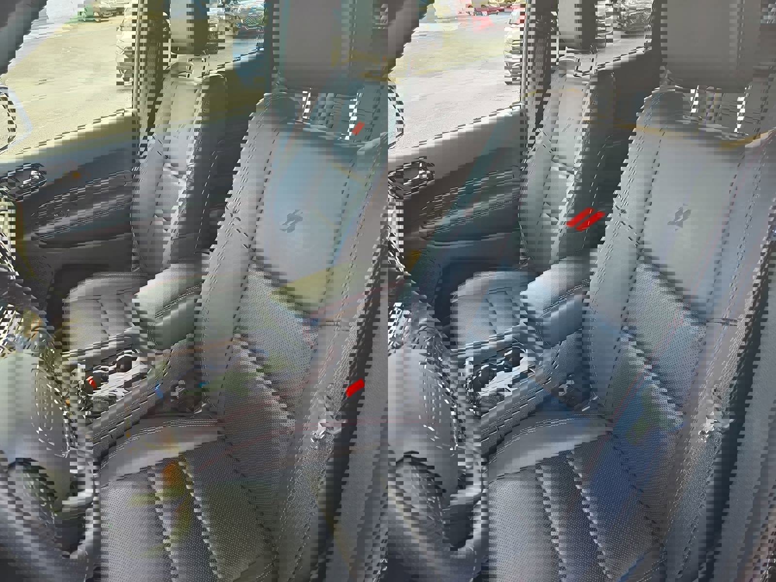 Used 2025 Dodge Durango GT image 16