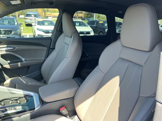 Used 2025 Audi Q5 Prestige image 9