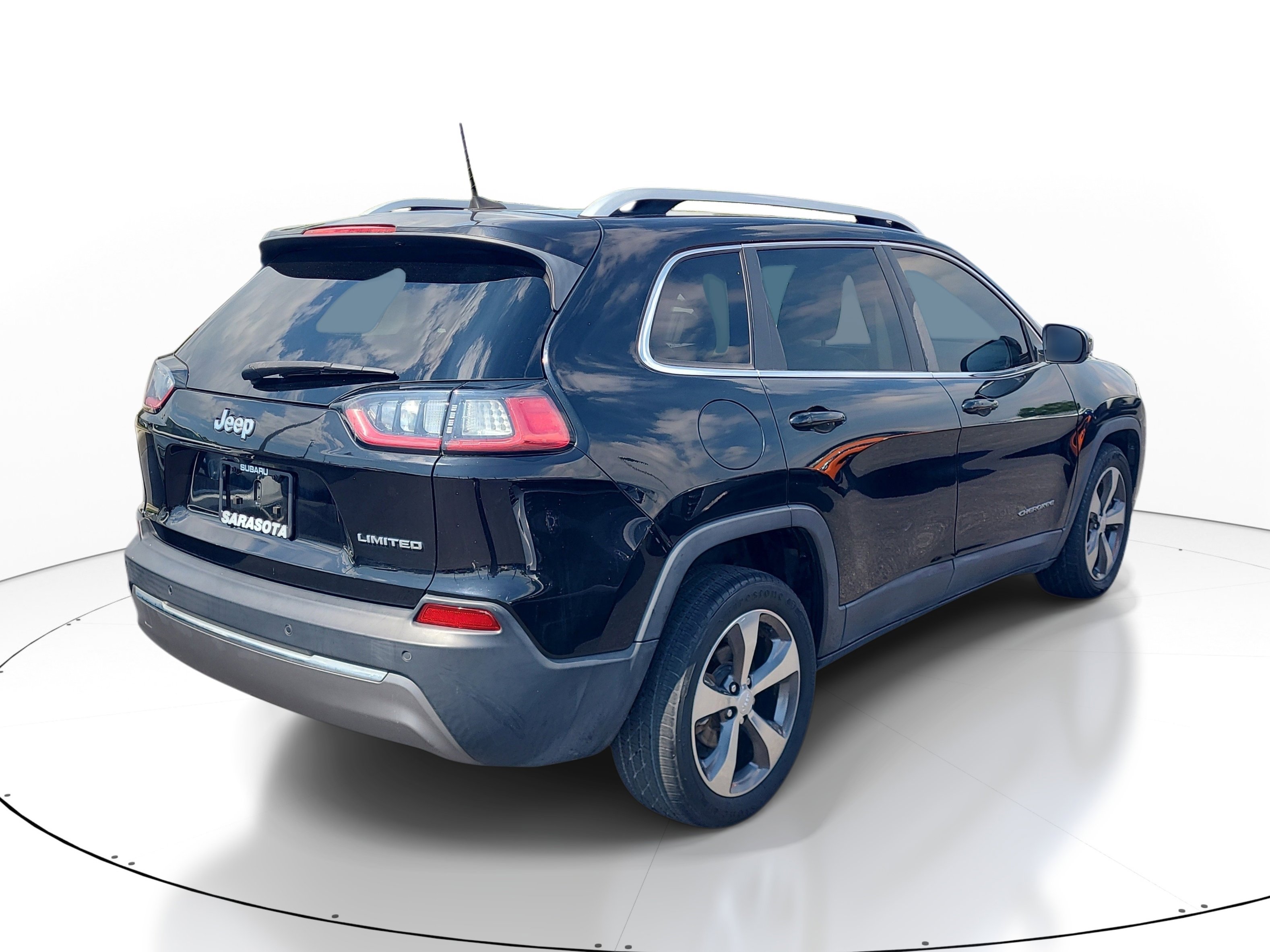Used 2020 Jeep Cherokee Limited FWD image 6