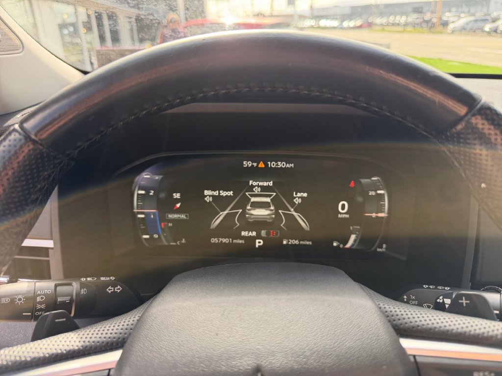 Used 2022 Mitsubishi Outlander SE AWD/4WD image 16
