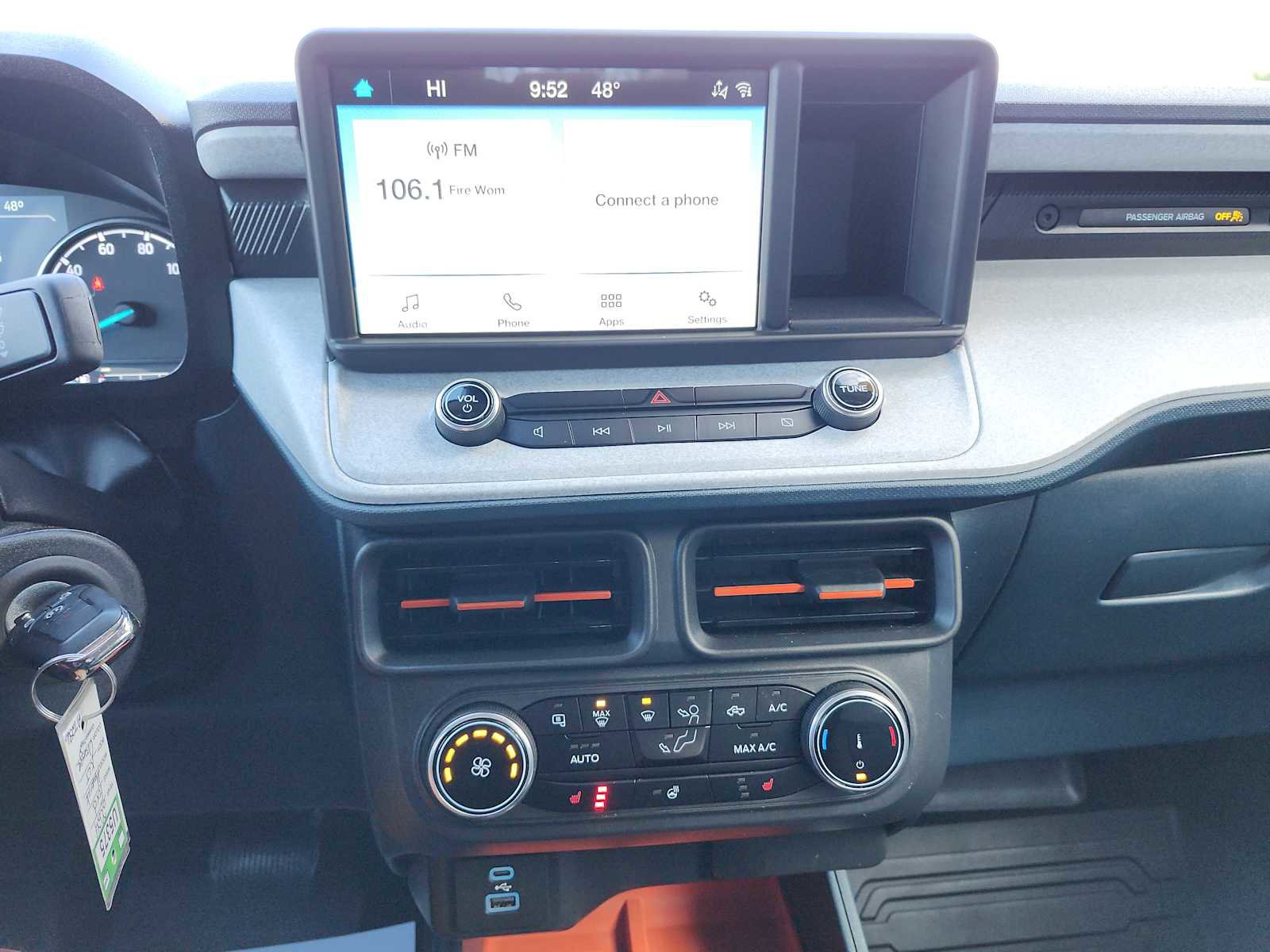 Used 2024 Ford Maverick XLT w/ XLT Luxury Package AWD/4WD image 13