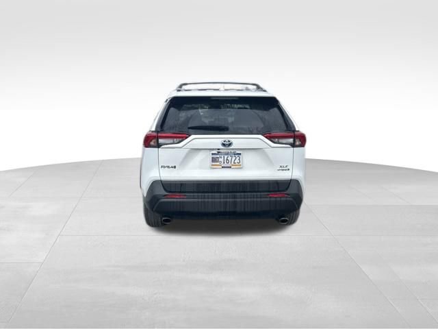 Used 2024 Toyota RAV4 XLE image 5