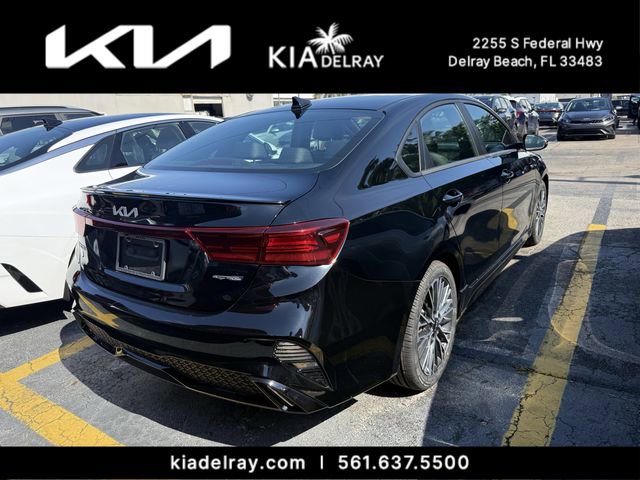 Used 2024 Kia Forte GT-Line w/ GT-Line Premium Package image 2