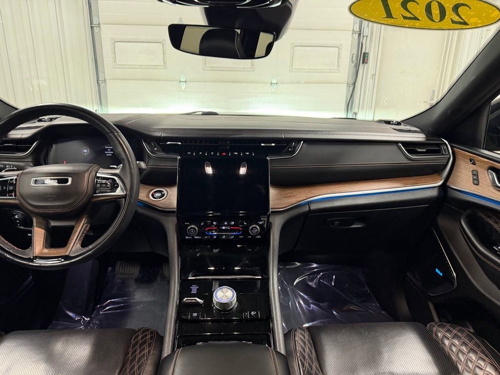 Used 2021 Jeep Grand Cherokee L Summit w/ Luxury Tech Group V image 20