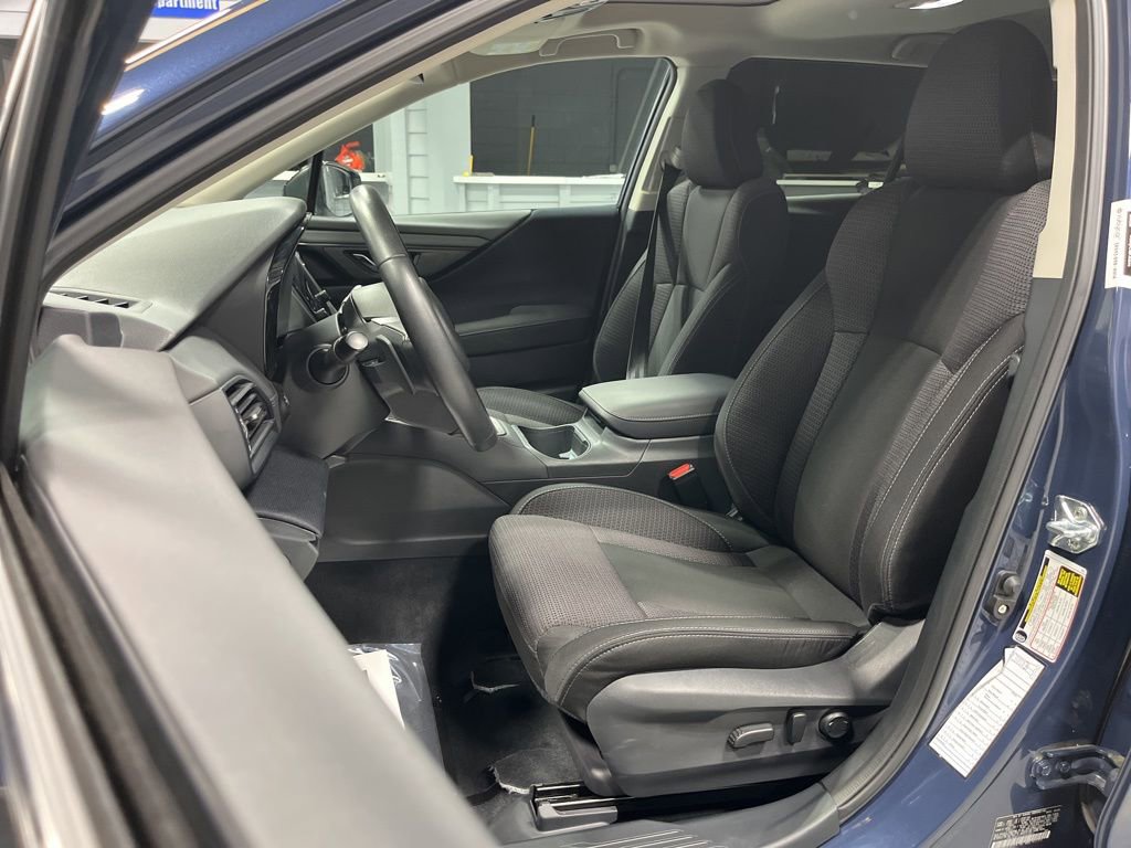 Certified 2025 Subaru Outback Premium image 16