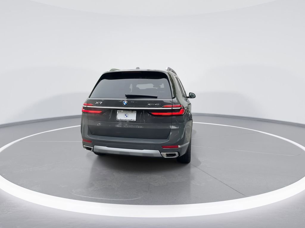 Used 2026 BMW X7 xDrive40i w/ Premium Package image 7