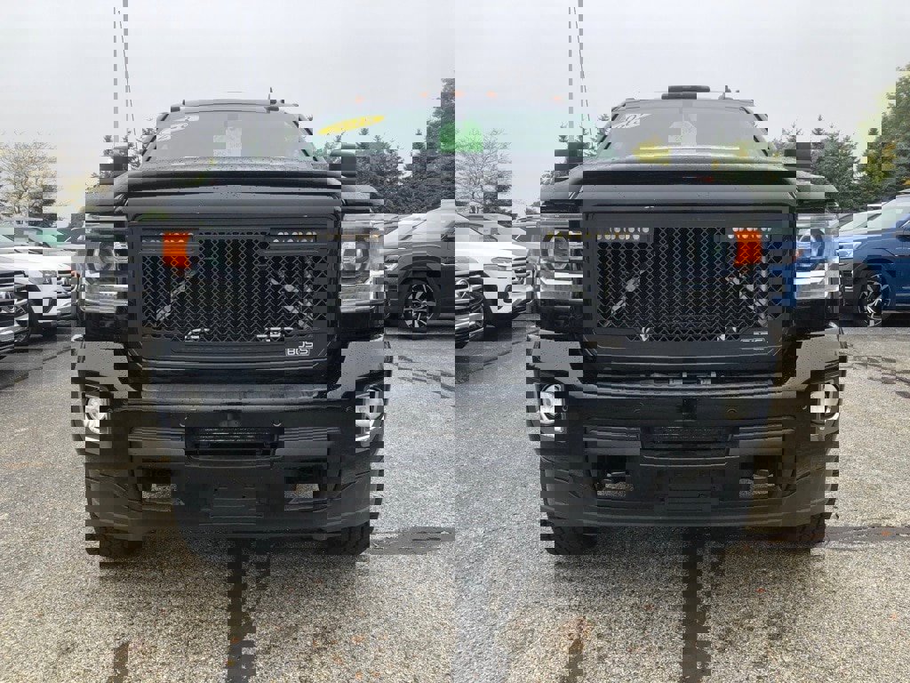 Used 2018 GMC Sierra 2500 SLT w/ Duramax Plus Package image 2