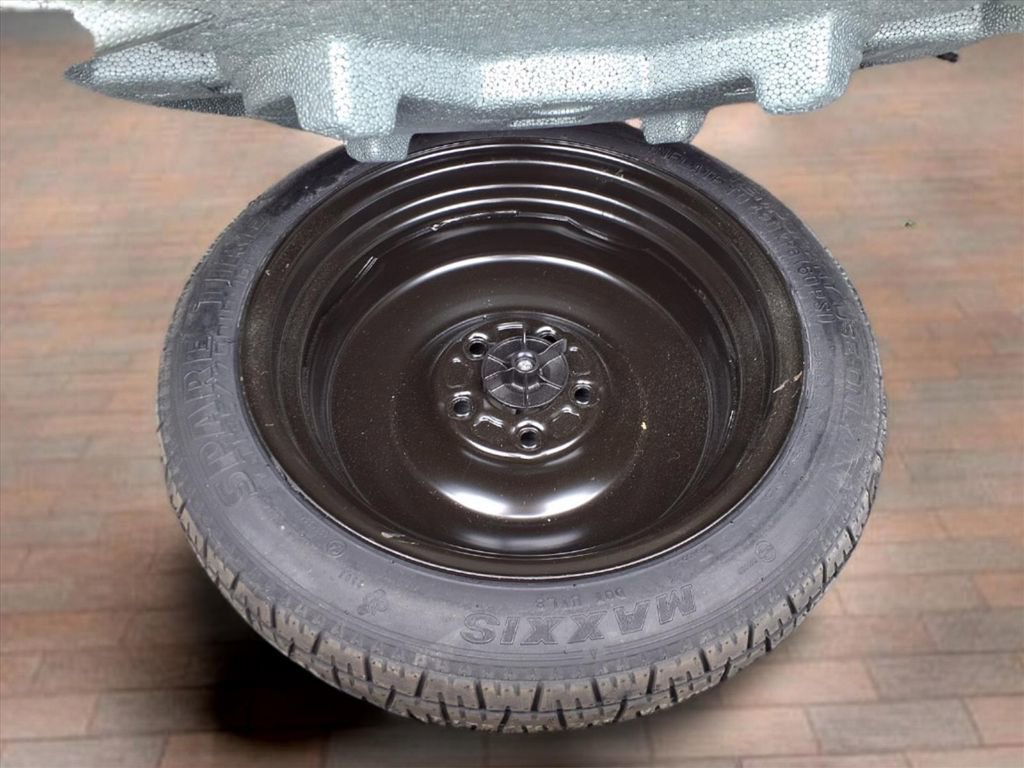 Used 2024 Nissan Altima 2.5 SV FWD image 34