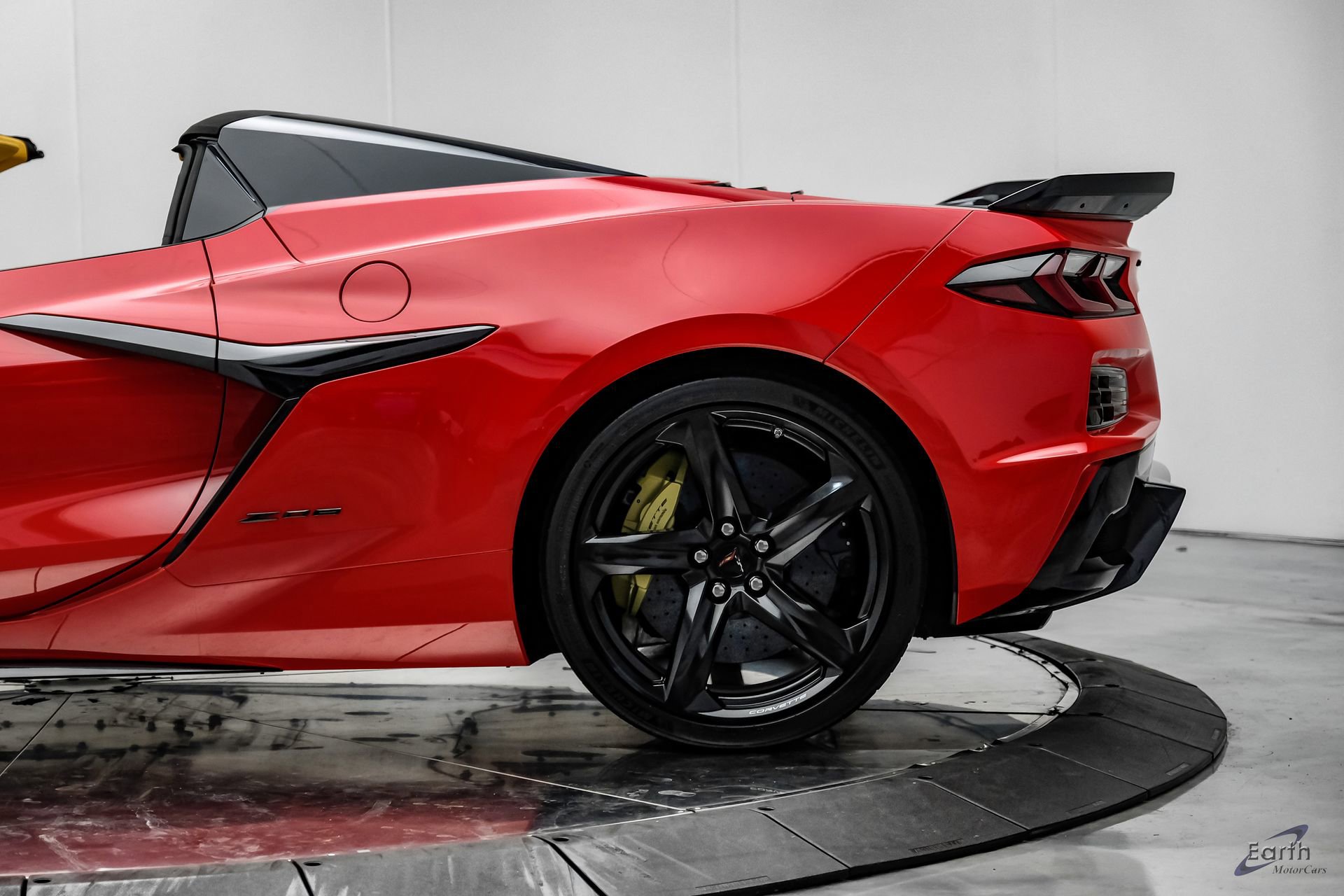 Used 2023 Chevrolet Corvette Z06 w/ Stealth Interior Trim Package image 10