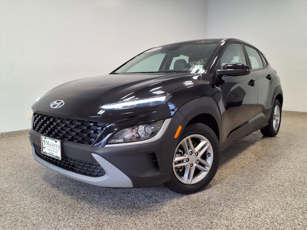 Used 2023 Hyundai Kona SE image 1