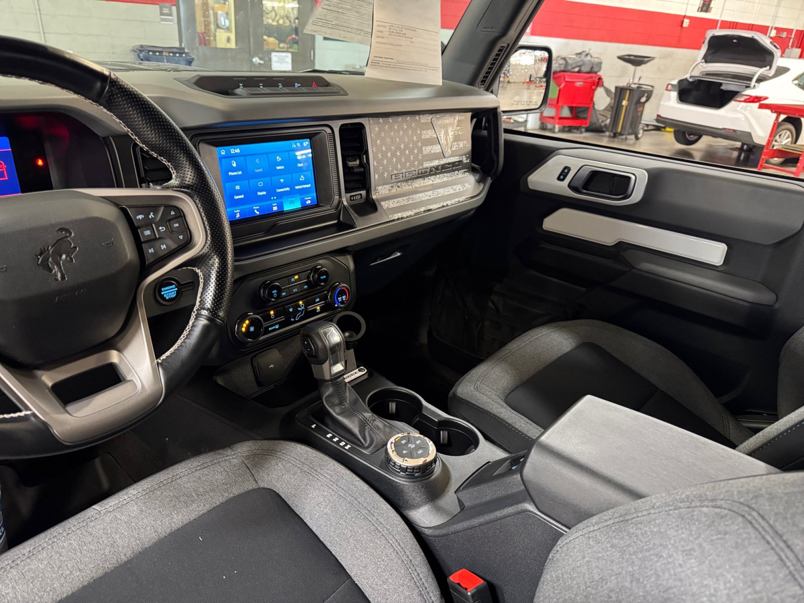 Used 2023 Ford Bronco 2-Door w/ Sasquatch Package AWD/4WD image 20