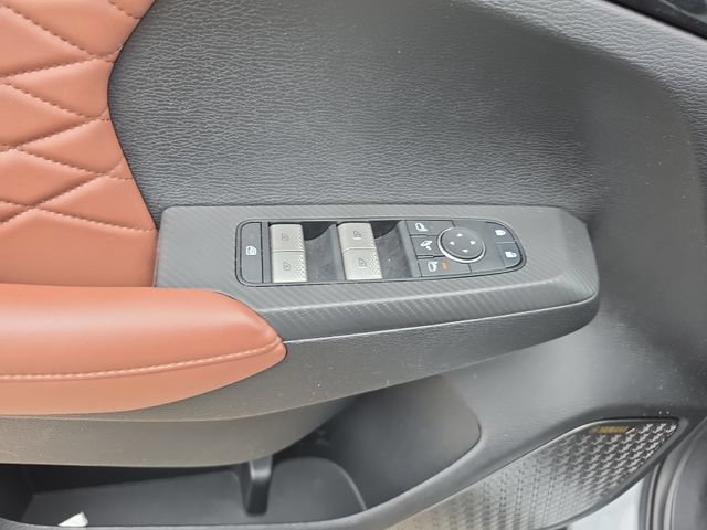 Used 2025 Mitsubishi Outlander SEL FWD image 19