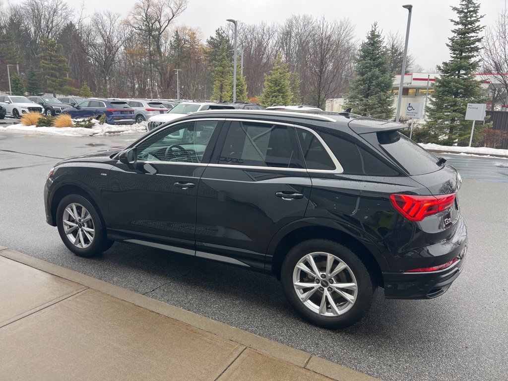 Used 2023 Audi Q3 2.0T Premium image 43