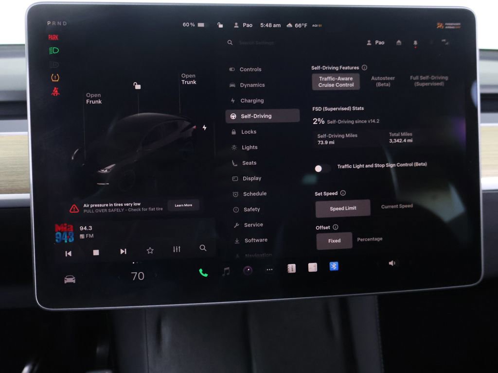 Used 2024 Tesla Model Y Performance image 44