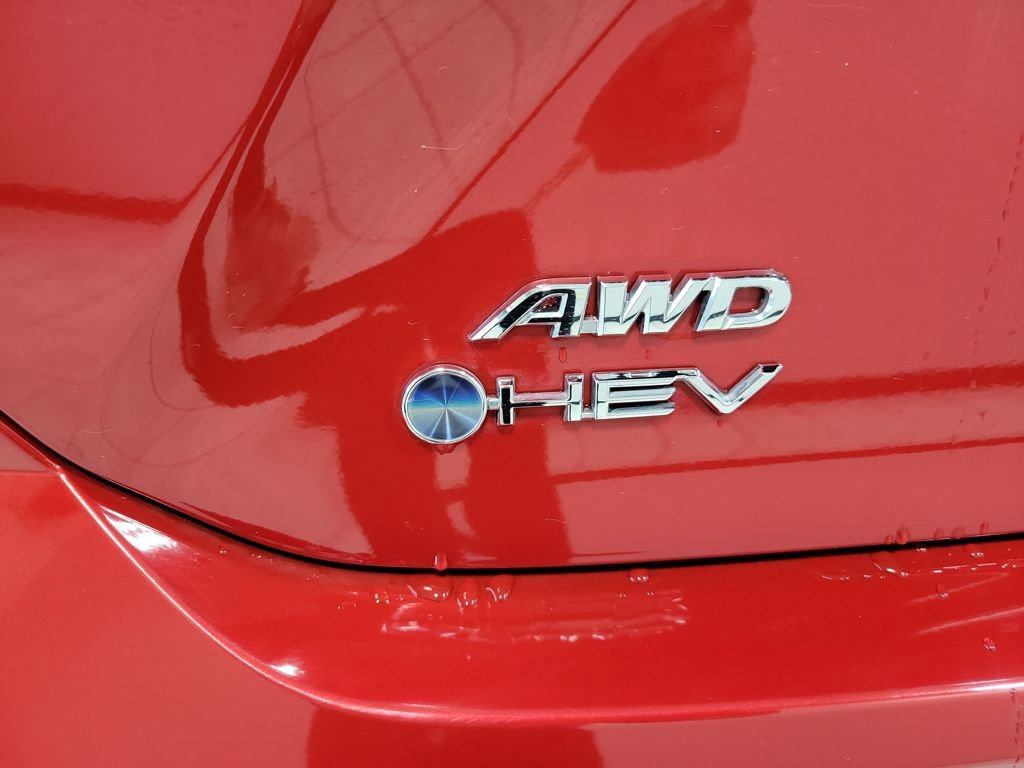 Used 2025 Toyota Camry XLE image 40