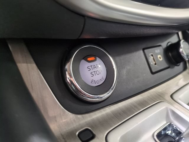 Used 2018 Nissan Murano SL w/ Midnight Edition Package AWD/4WD image 11