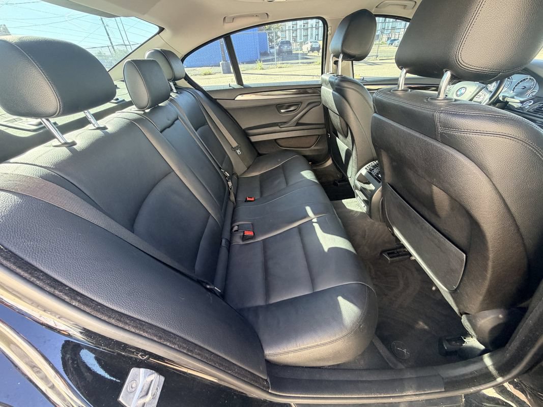 Used 2015 BMW 528i xDrive Sedan AWD/4WD image 13