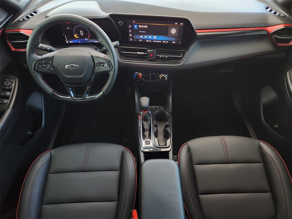 Certified 2025 Chevrolet TrailBlazer RS w/ Driver Confidence Package image 24