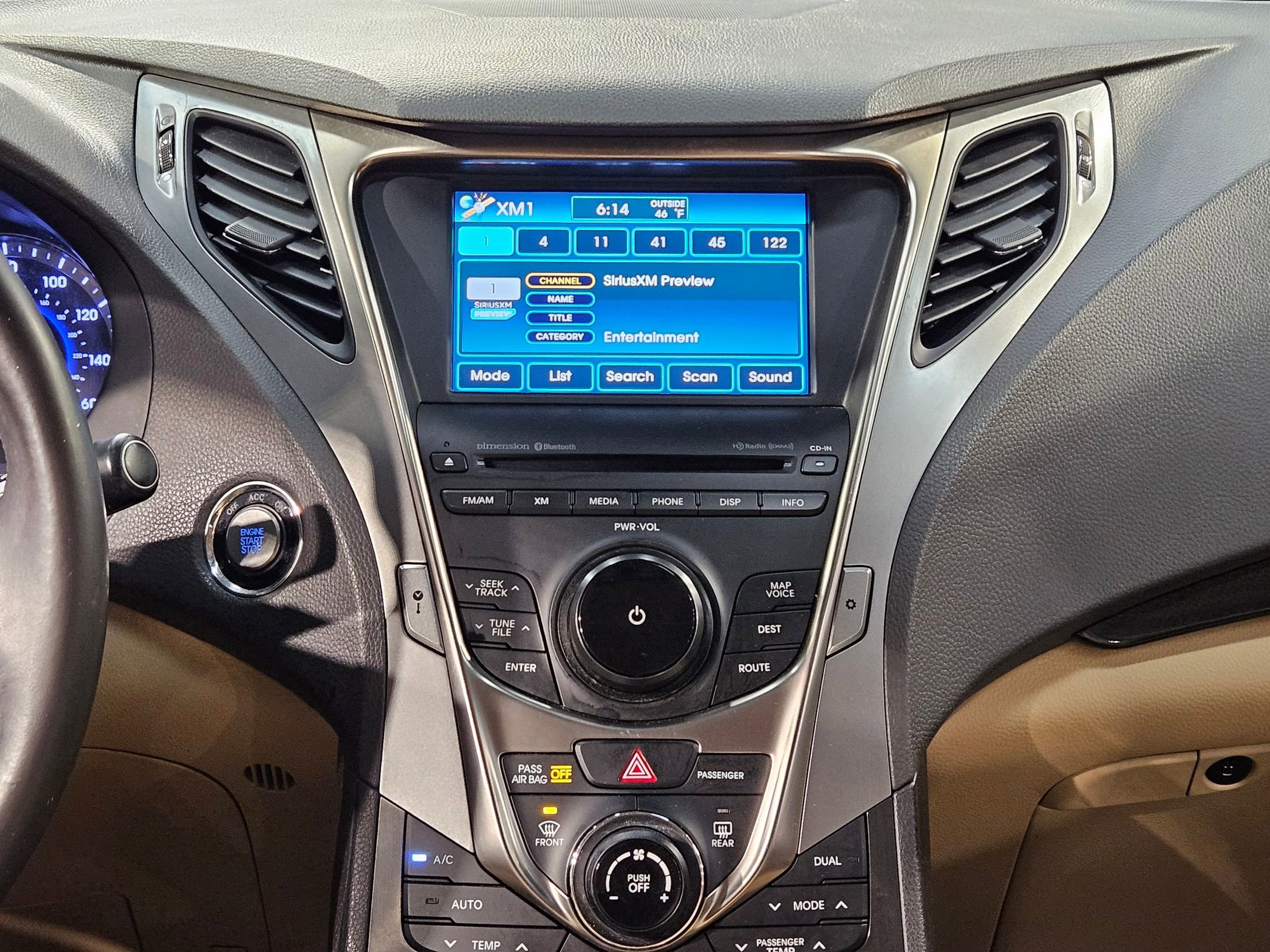 Used 2012 Hyundai Azera image 16