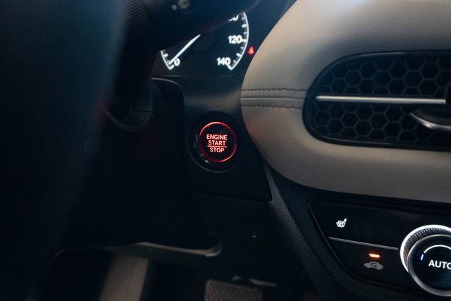 Used 2025 Honda HR-V EX-L image 29