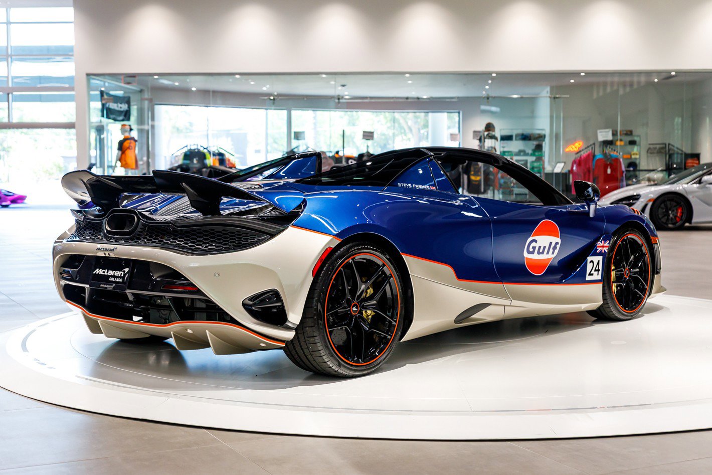 New 2024 McLaren 750S Spider image 17