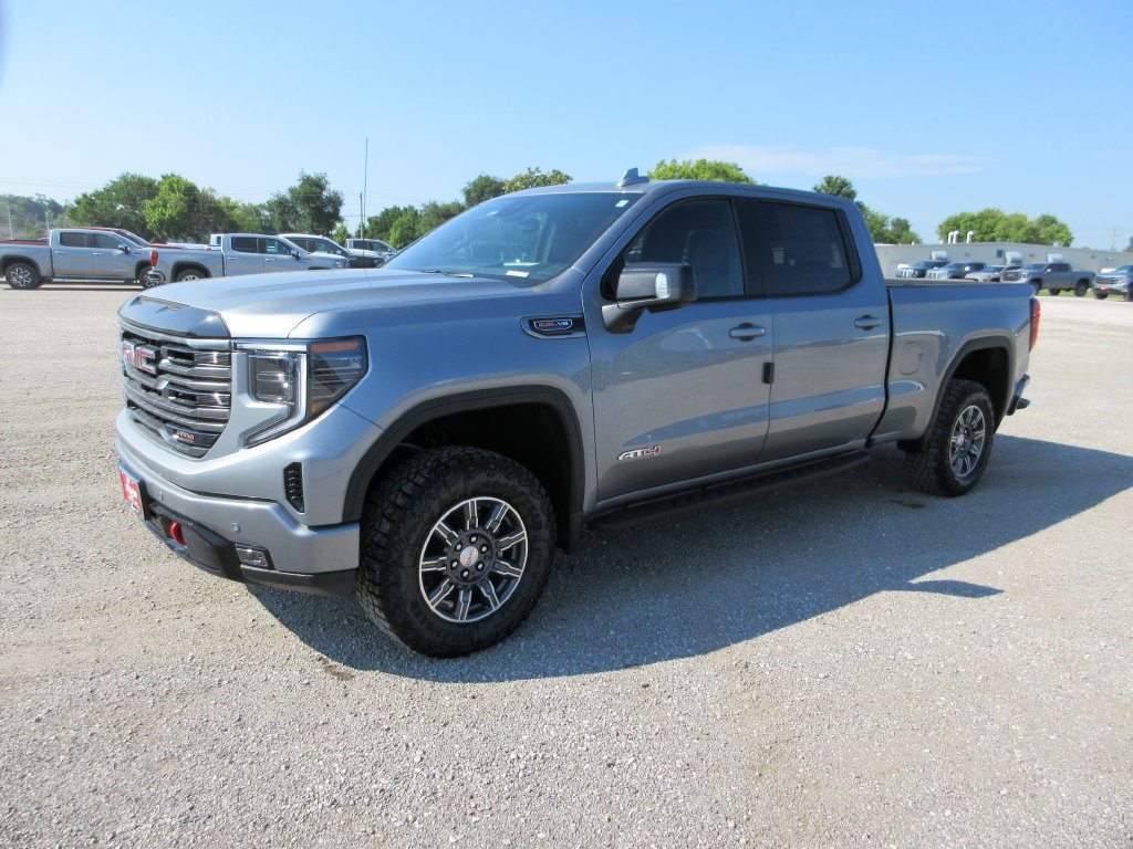 New 2026 GMC Sierra 1500 AT4 w/ AT4 Premium Package AWD/4WD image 12