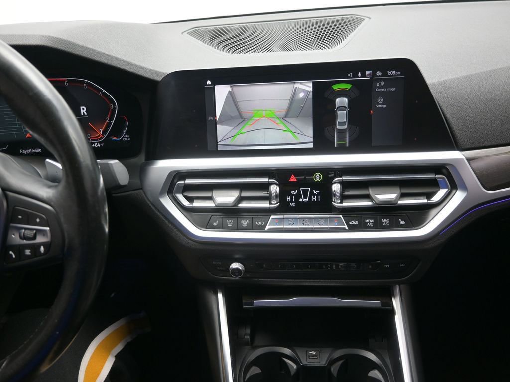 Used 2020 BMW 330i Sedan w/ Premium Package image 21