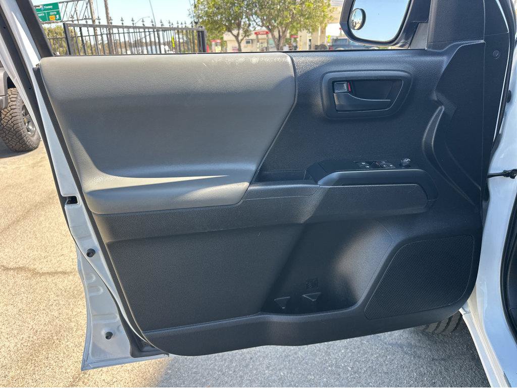 Used 2023 Toyota Tacoma SR RWD image 15