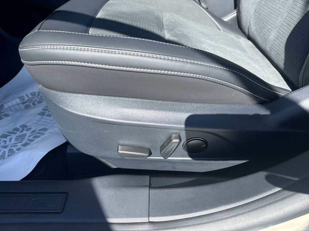 Used 2025 Ford Mustang Mach-E GT image 22