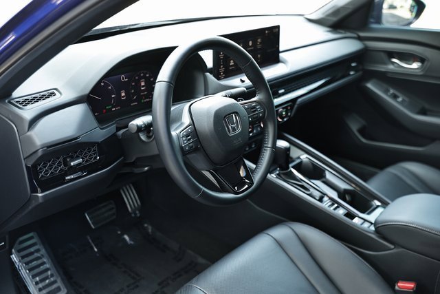 Used 2024 Honda Accord Sport image 19
