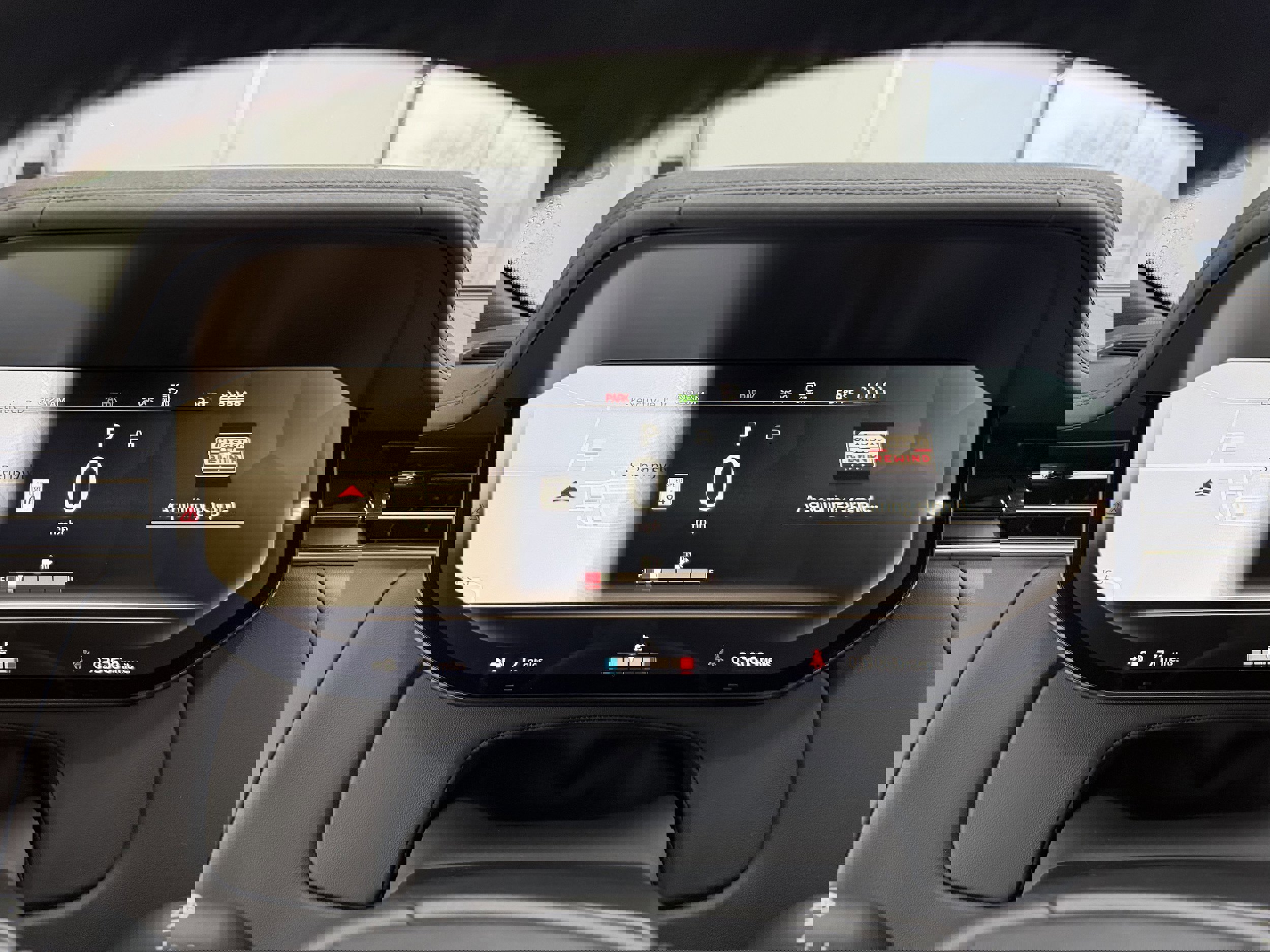 Used 2023 Land Rover Range Rover SE image 18