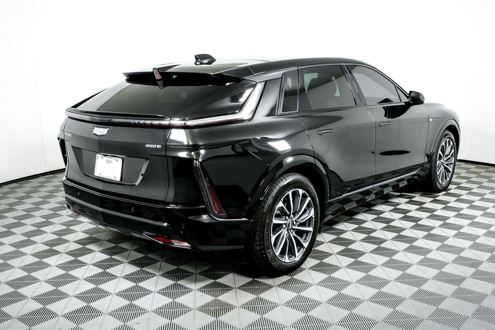 Certified 2024 Cadillac Lyriq Sport RWD image 3