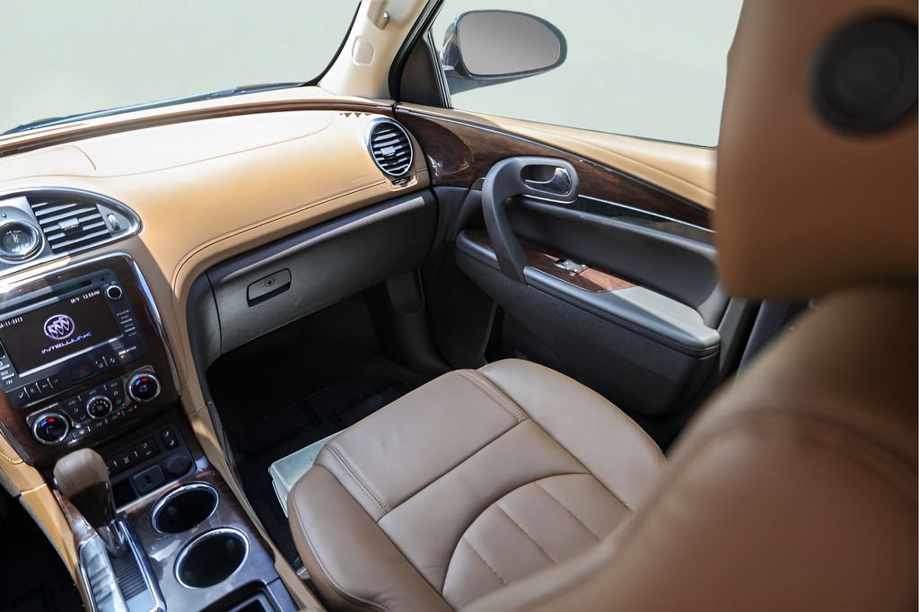 Used 2015 Buick Enclave Leather FWD image 30