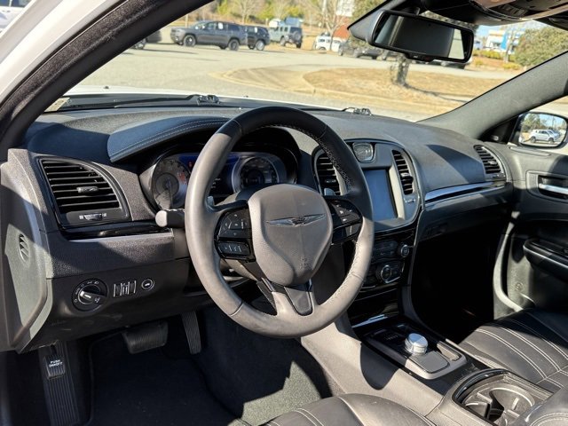 Used 2022 Chrysler 300 S image 16
