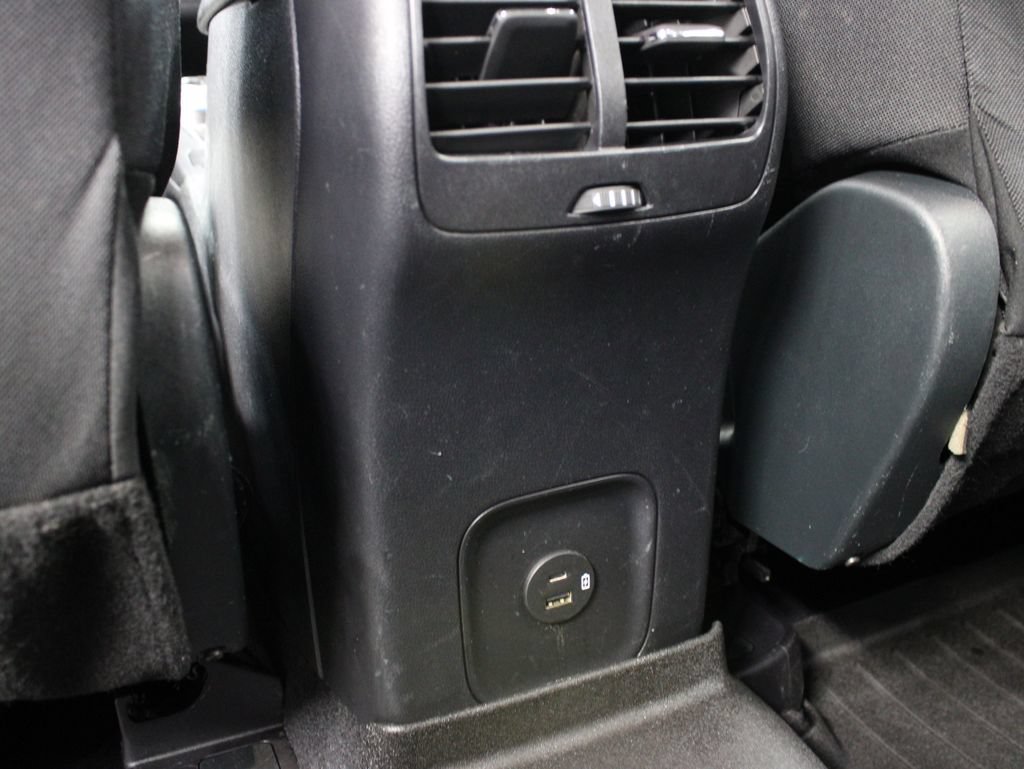 Used 2020 Ford Escape SE AWD/4WD image 16