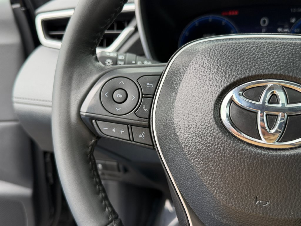 Used 2026 Toyota Corolla Cross XLE w/ Convenience Package AWD/4WD image 20