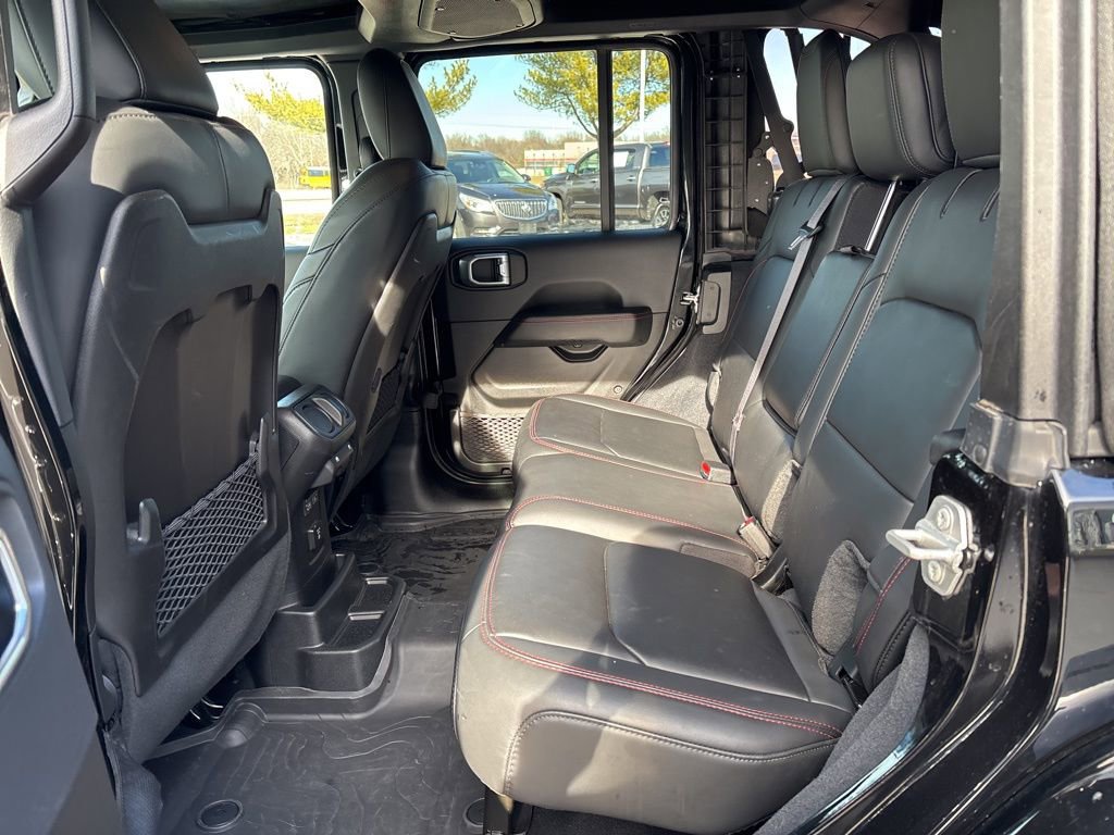 Used 2024 Jeep Wrangler Unlimited Rubicon image 46