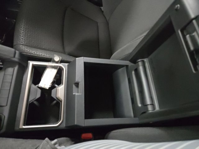 New 2026 Toyota 4Runner SR5 AWD/4WD image 29