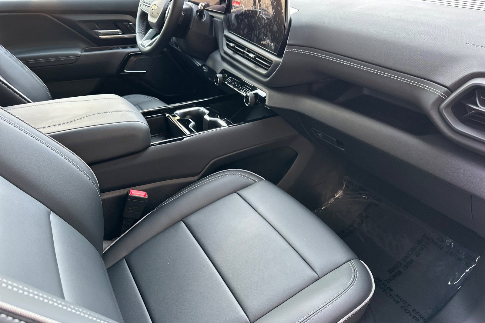 Used 2026 Chevrolet Silverado EV LT image 19