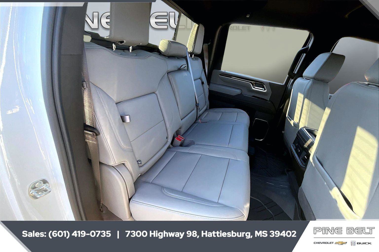 New 2026 Chevrolet Silverado 3500 LT image 21