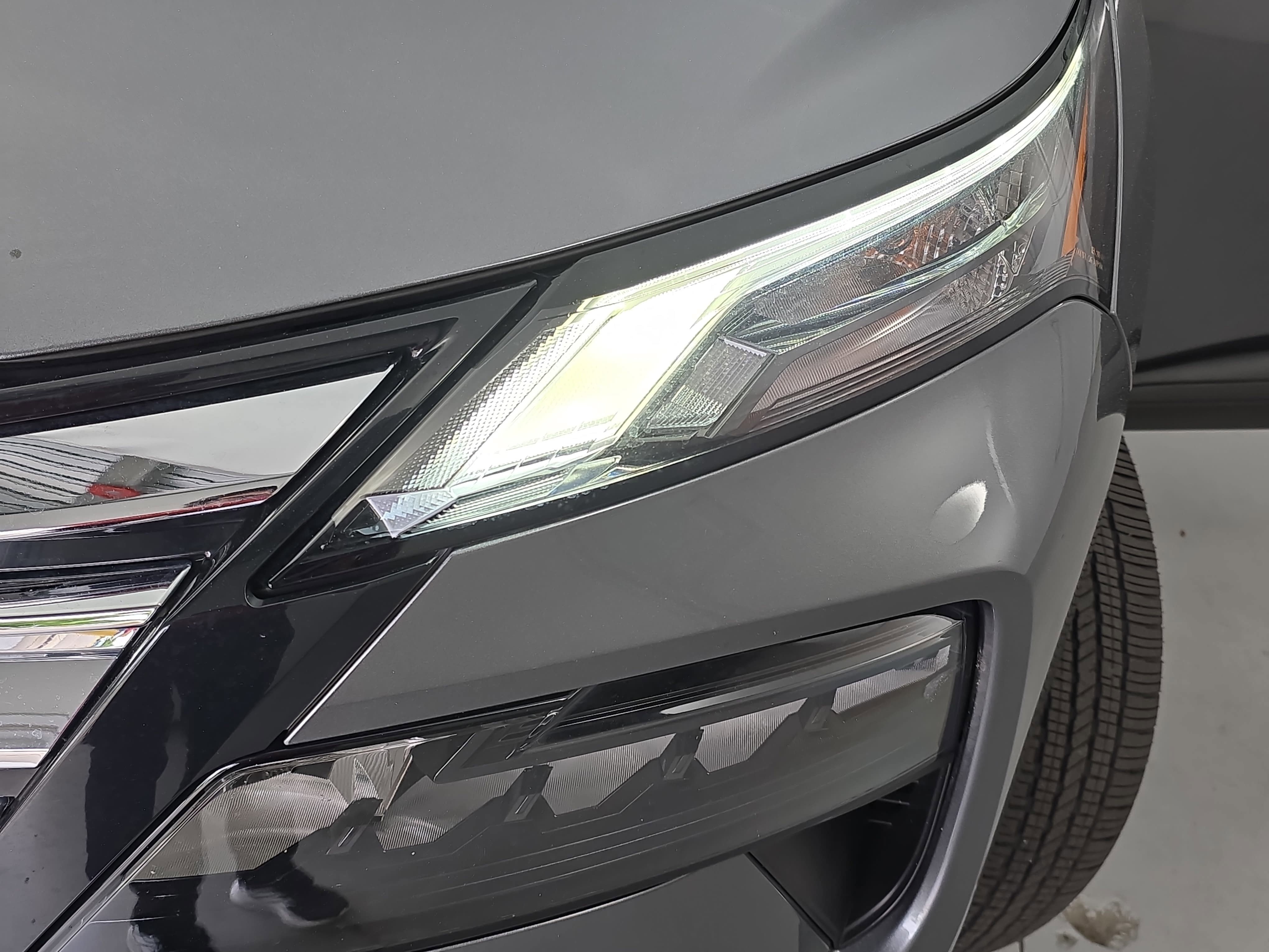 Certified 2025 Nissan Rogue SV FWD image 30