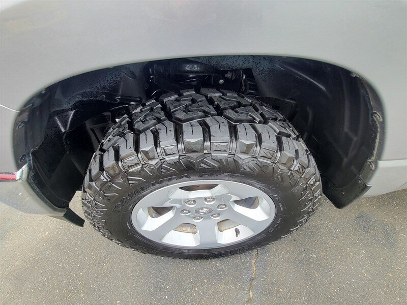 Used 2019 RAM 1500 Big Horn AWD/4WD image 32