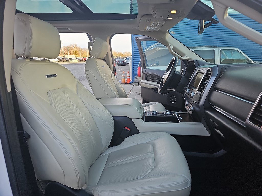 Used 2019 Ford Expedition Platinum image 10