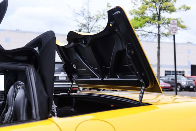 Used 2003 Chevrolet Corvette Convertible w/ Preferred Equipment Group1 RWD image 35
