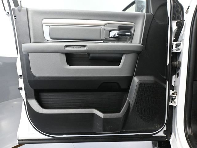 Used 2020 RAM 1500 Classic Warlock image 22