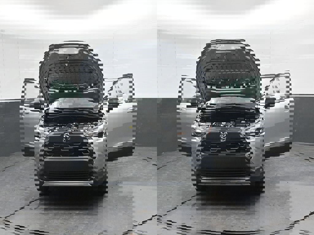 New 2026 Toyota Corolla Cross L image 60